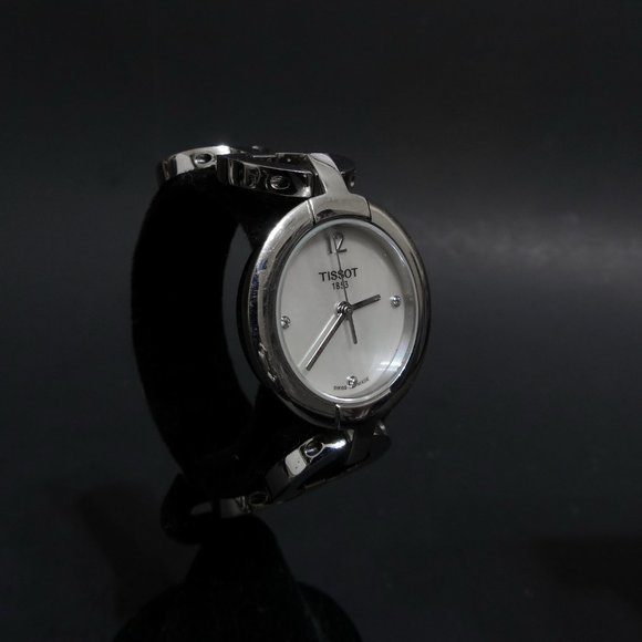 Petite Tissot T084210A MOP Pinky T-Ladies Quartz Watch main image 4